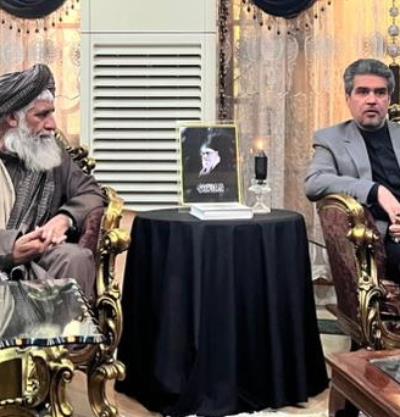 حضور استاندار محترم ننگرهار در محل نمایندگی جهت عرض تسلیت شهادت مظلومانه قائد امت